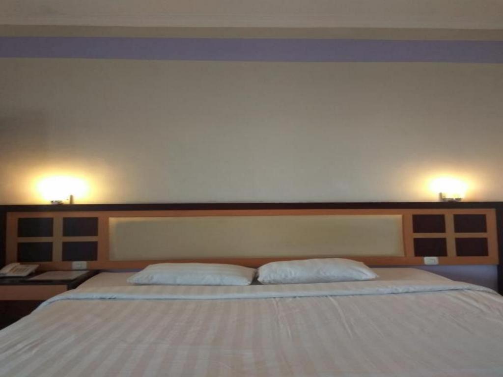 Graha Hotel Sragen Eksteriør bilde