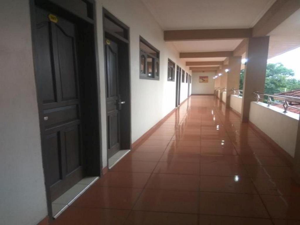 Graha Hotel Sragen Eksteriør bilde