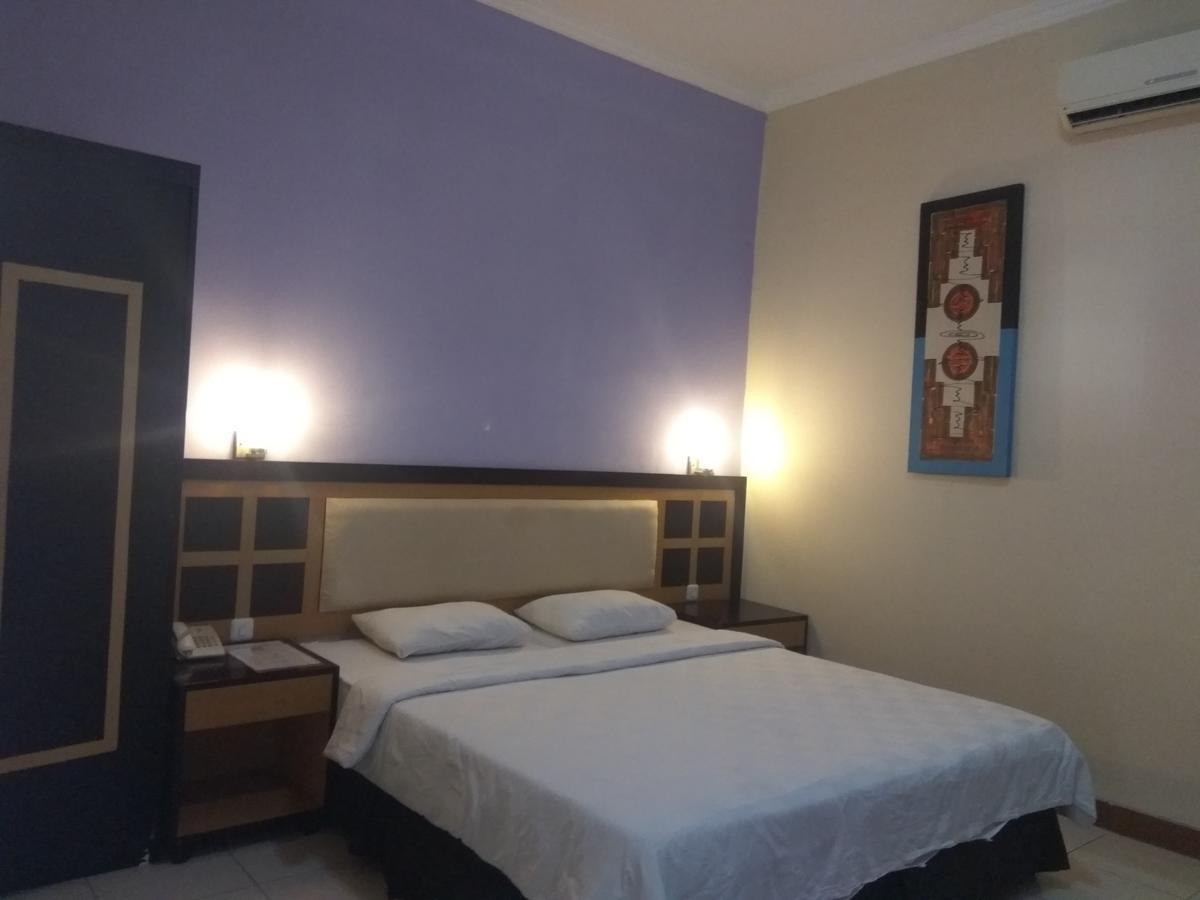 Graha Hotel Sragen Eksteriør bilde